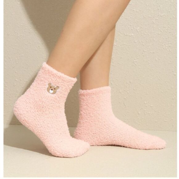 Bear Embroidered Fuzzy Socks - Picture 3 of 4